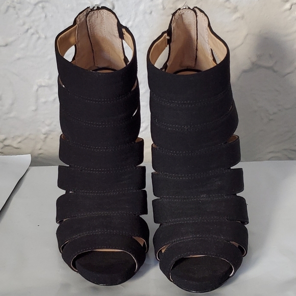 Jessica Simpson Jubelle Cutout Black High Heel - Picture 2 of 4